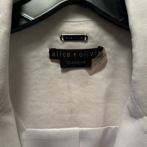 Alice + Olivia White Linen Blazer - Picture 2 of 3